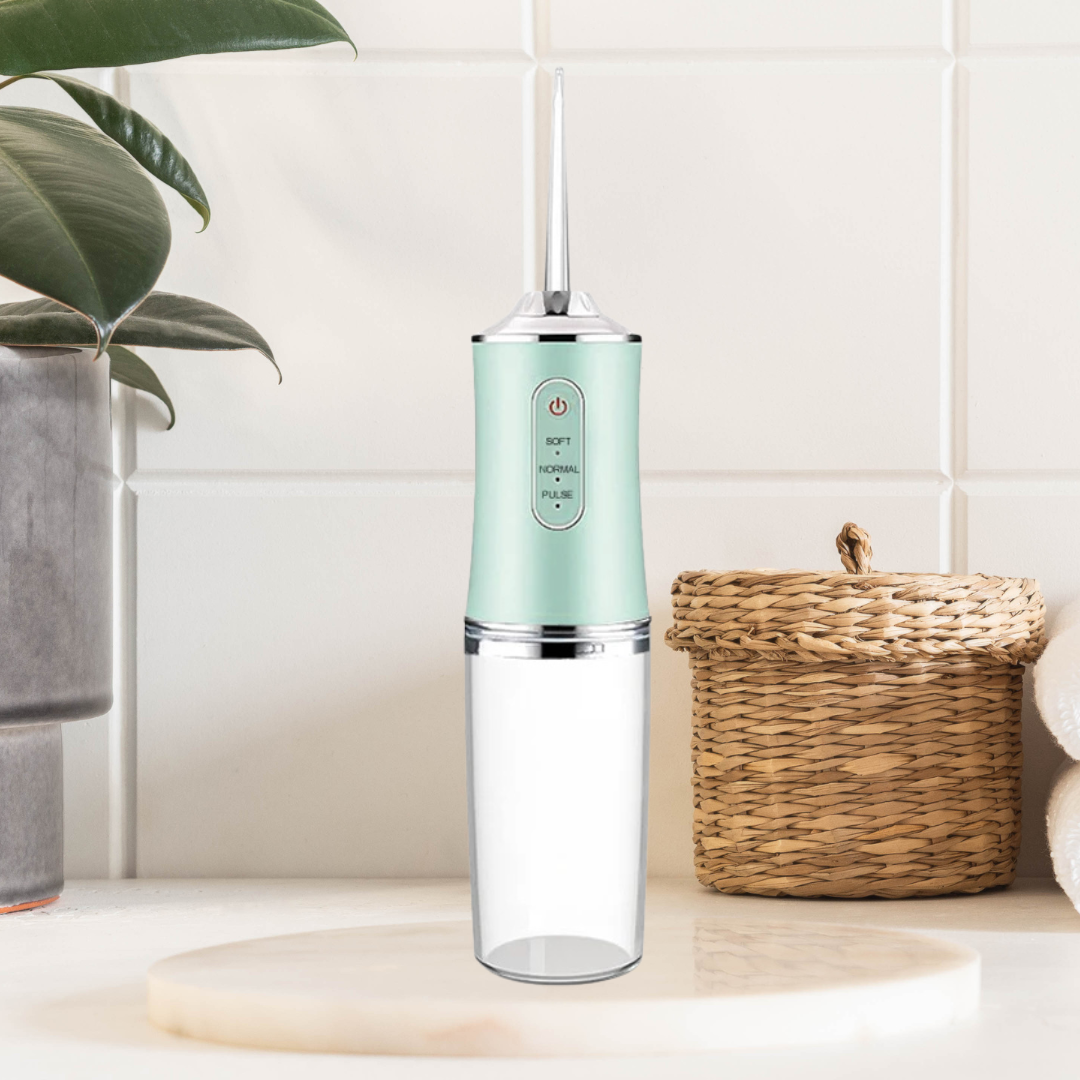 FlossBright™ | Reinigt waar je tandenborstel niet bij kan.